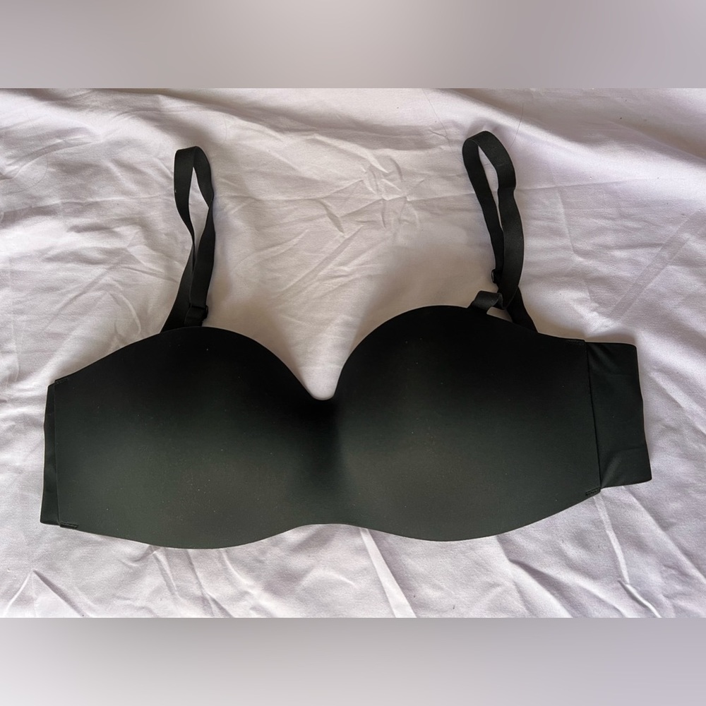 Uniqlo black bra size small